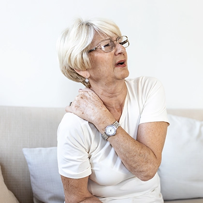 Menopoz Sonrası Kemik Erimesini Önlemek için Ne Yapılmalı?